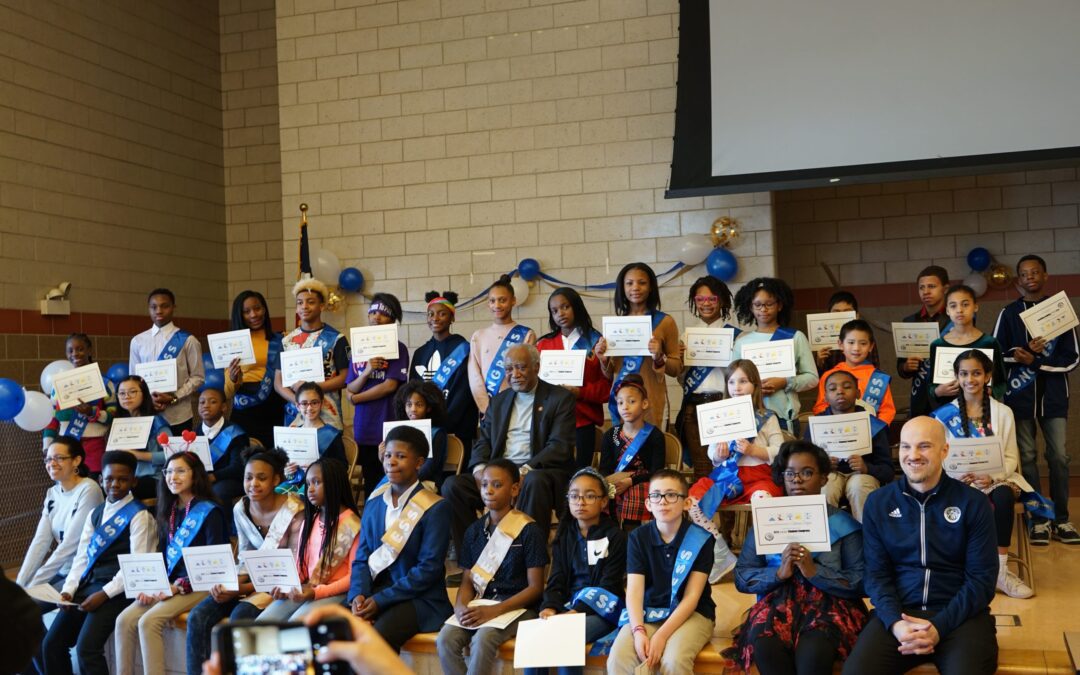 Congressman Danny Davis Visits NTA Student Congress